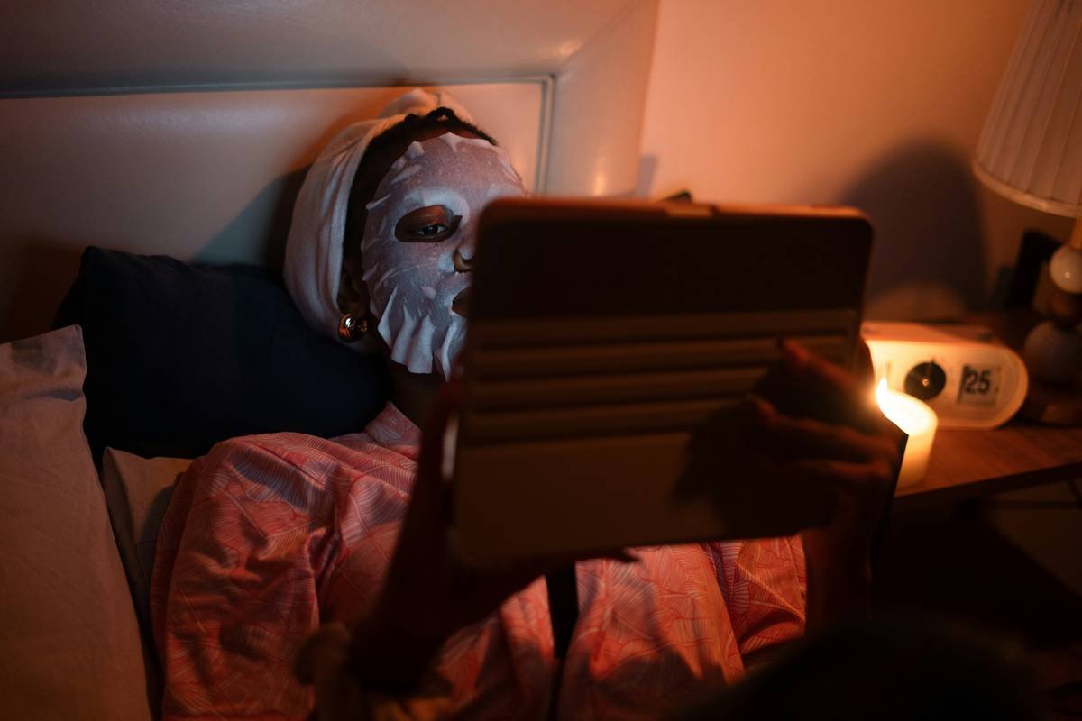 Evening Wind-Down: 7 Science-Backed Ways to Unplug, De-Stress & Actually Sleep