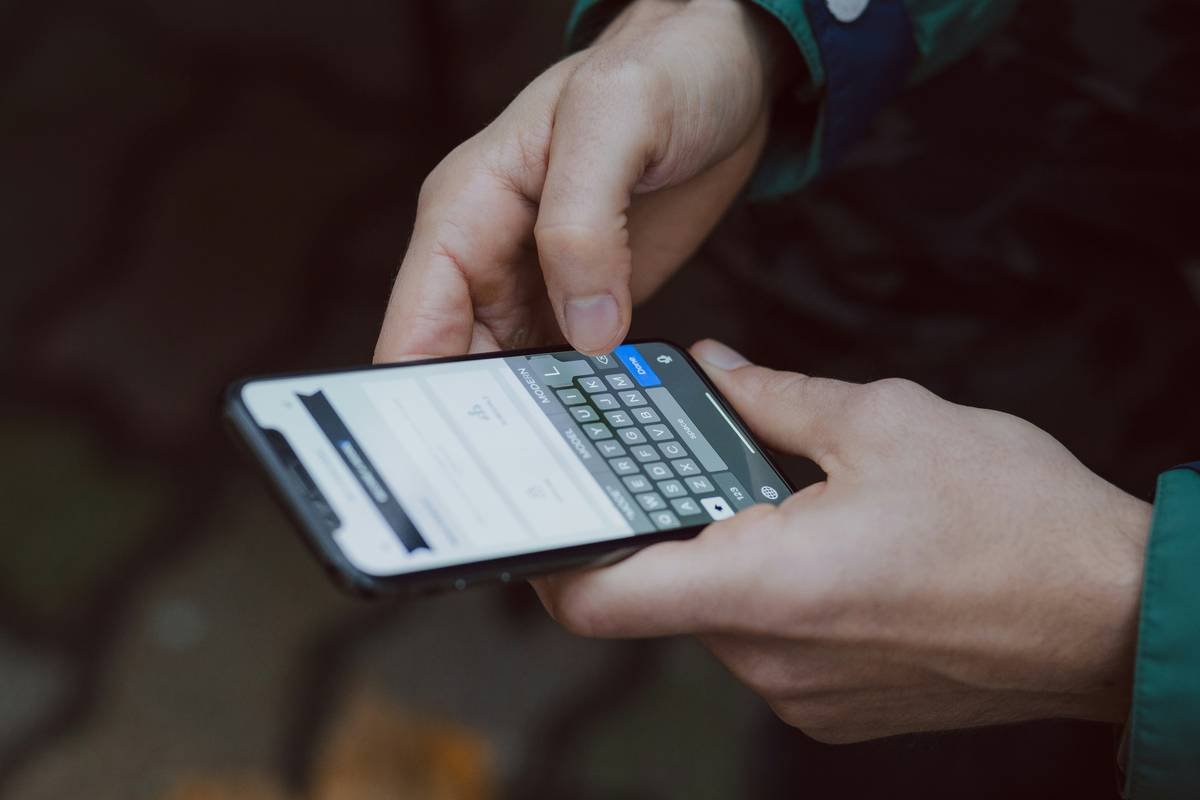 10 Good Therapy Apps for Stress Management That Actually Work (Backed by Science & Real-Life Use)