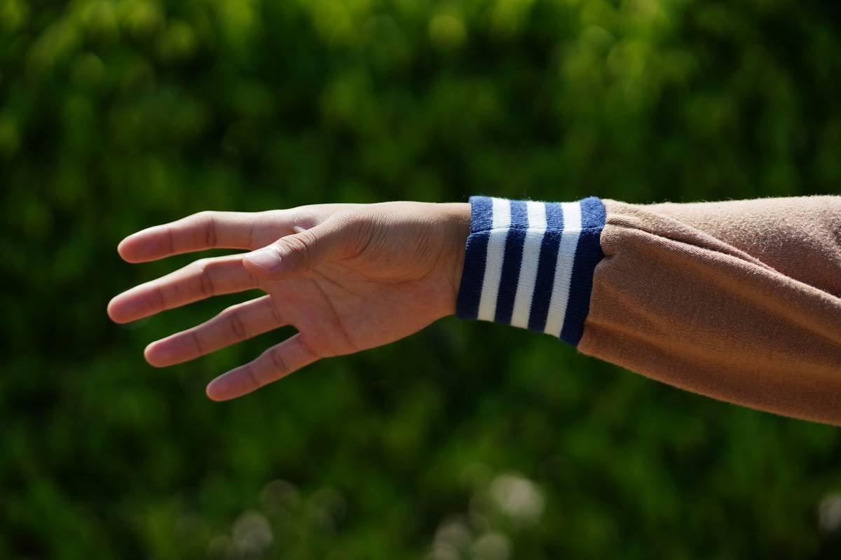Calming Wristband: Your On-the-Go Tool for Instant Stress Relief (Backed by Science)