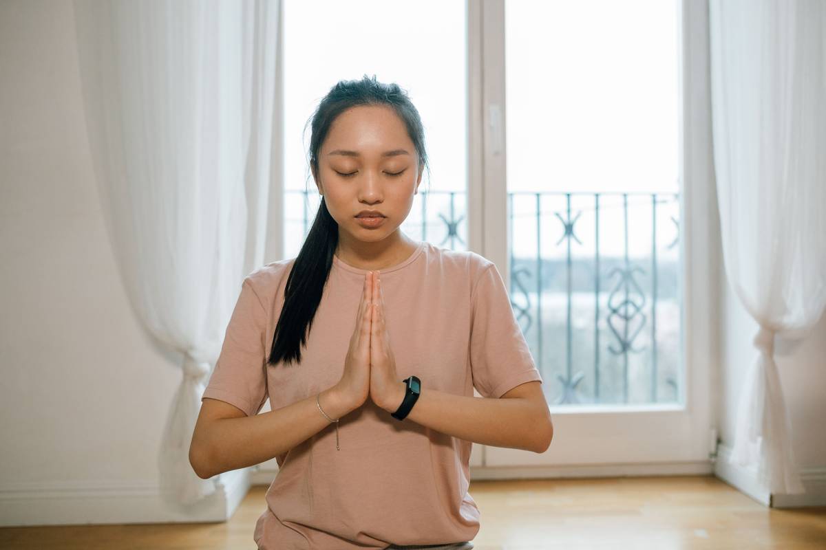 fMRI scan showing reduced amygdala activity after 8 weeks of mindfulness practice