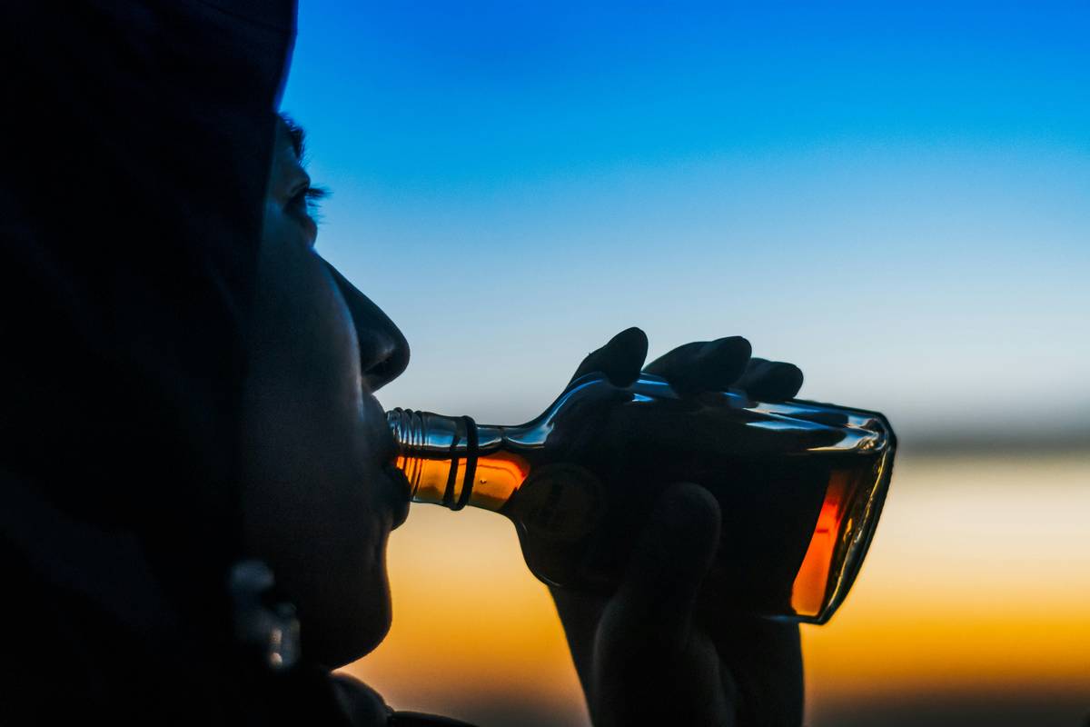 Unhealthy Stress Coping Explained: Why Your Go-To Relief Tactics Might Be Making Anxiety Worse